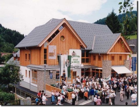 stoanihaus_gasen.jpg